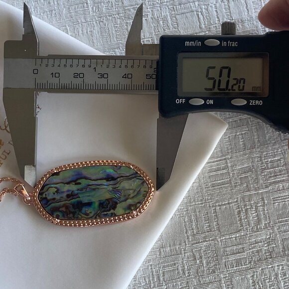 FAC Iridescent Abalone Rose Gold Necklace & Earrings - Picture 5 of 9